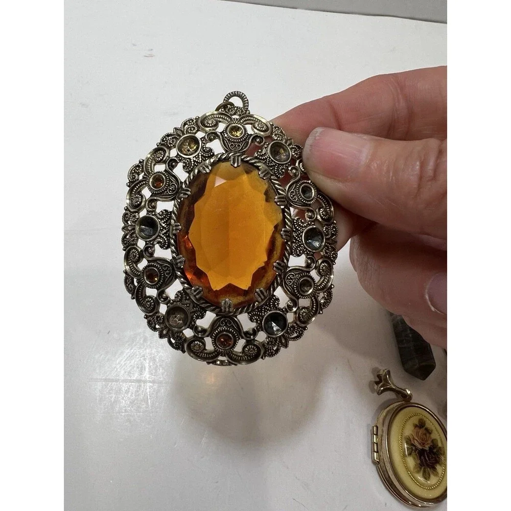 Vintage Lot 6  Pendants Locket Agate Faux Stones Goldtone Silvertone Estate